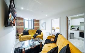 Bv Spacious 1-Bedroom Apartment Close To Town Center - Sleeps 6